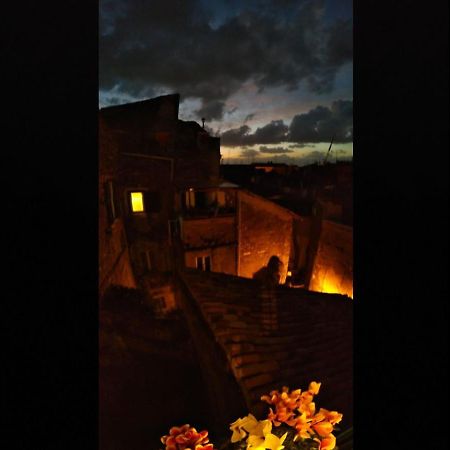 Tivoli Old Town - Casa Nel Quartiere Medioevale 아파트 외부 사진