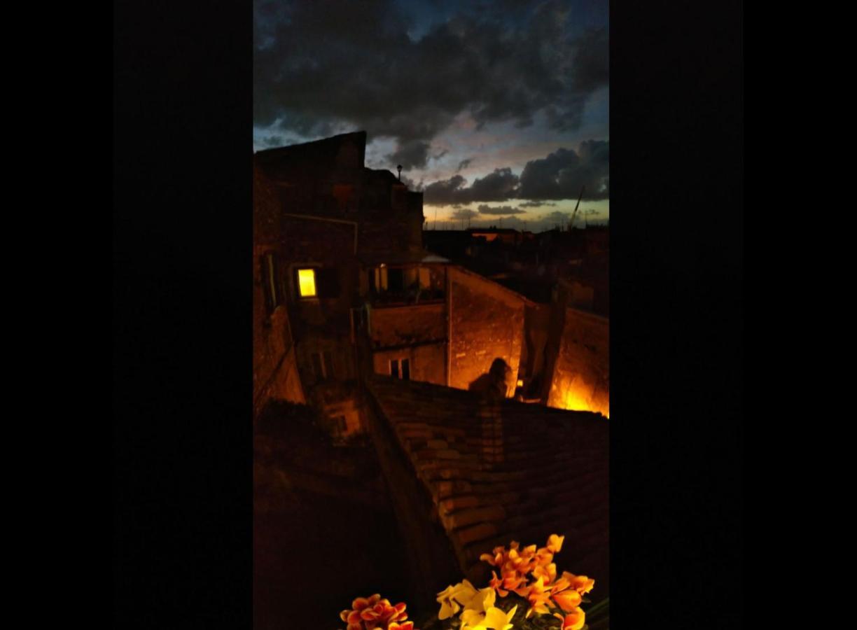 Tivoli Old Town - Casa Nel Quartiere Medioevale 아파트 외부 사진